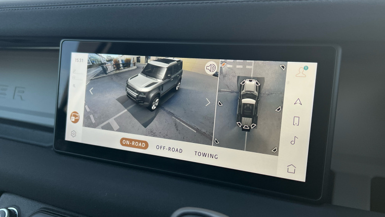 Land Rover Defender 3.0 D250 X-Dynamic SE 110 5dr Auto Diesel Estate